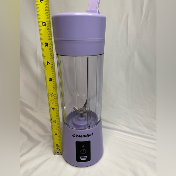 BLENDJET the original * NO CHARGING CORD * Portable Blender, 12 oz, Lavender - Picture 13 of 14